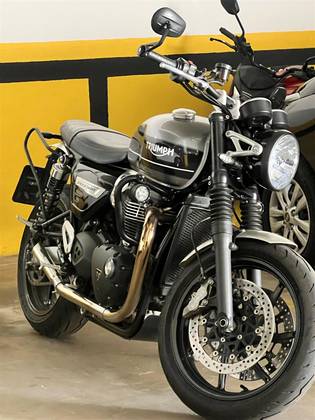 TRIUMPH SPEED TWIN TRIUMPH SPEED TWIN